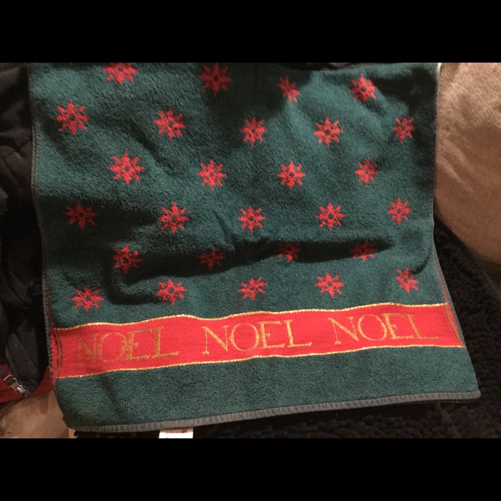 Christmas bath towel